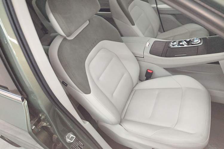 Used Ford Equator New Energy 2025 Luxury Plus Version Right Front Seat