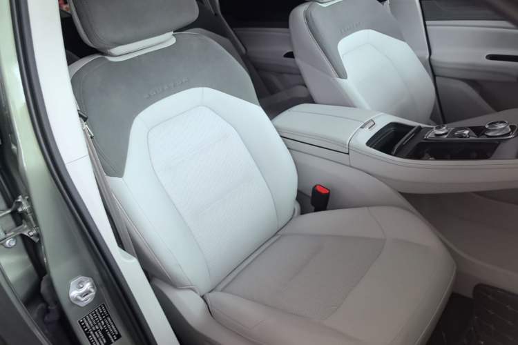 Used Ford Equator New Energy 2025 Luxury Edition Right Front Seat