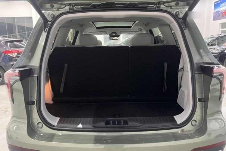 Used Ford Equator New Energy 2025 Luxury Plus Version Trunk