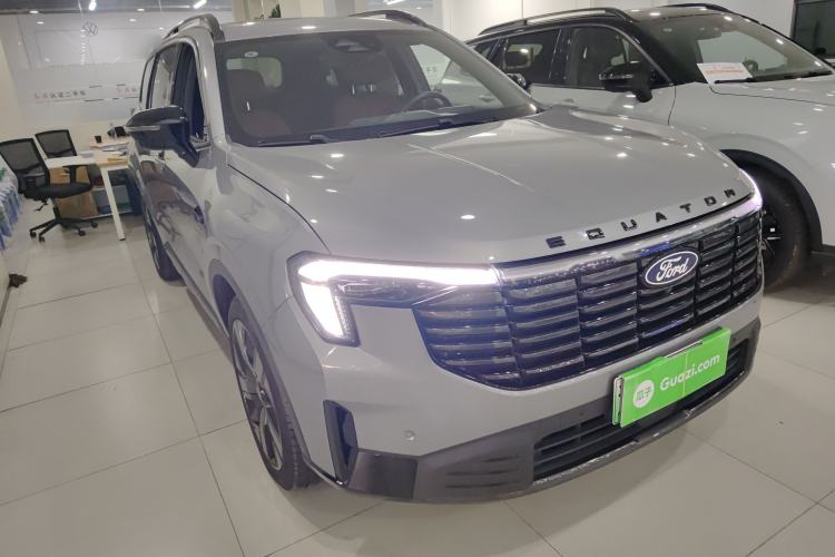 Used Ford Equator New Energy 2025 Luxury Plus Version Front Right 45 Deg