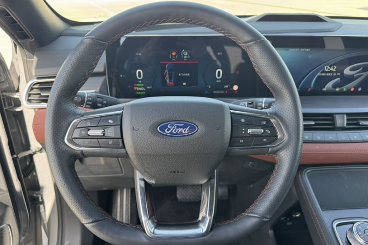 Used Ford Equator New Energy 2025 Luxury Plus Version Interior 8