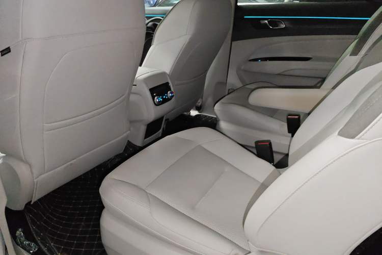 Used Ford Equator New Energy 2025 Luxury Edition Left Rear Seat