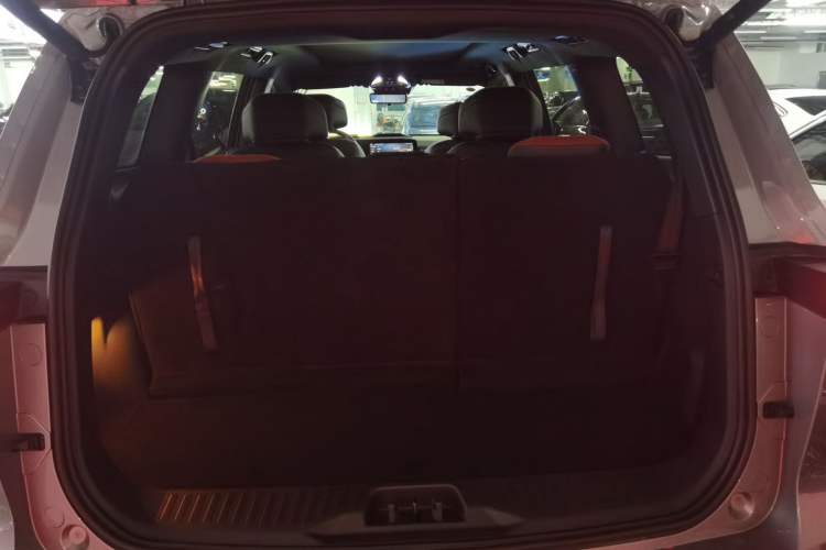 Used Ford Equator New Energy 2025 Luxury Plus Version Trunk