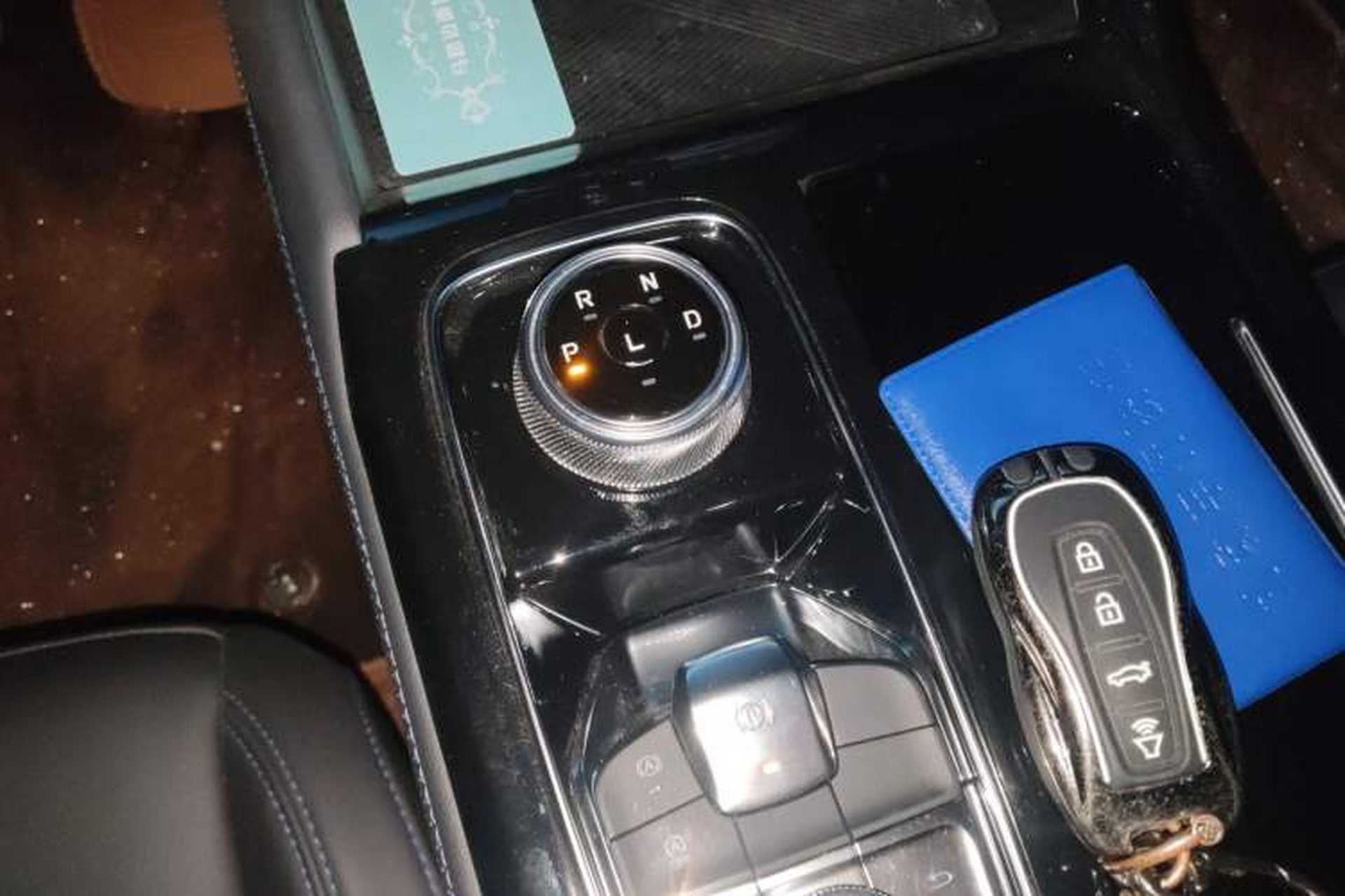 Used Ford Equator Sport 2025 EcoBoost 170 Platinum Edition Gear Lever