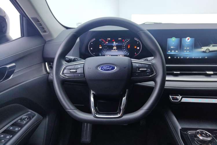 Used Ford Equator Sport 2023 EcoBoost 170 Prime Edition Steering Wheel