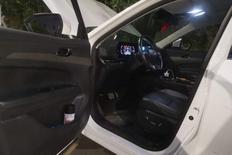Used Ford Equator Sport 2022 EcoBoost 170 Platinum Edition Driver Seat