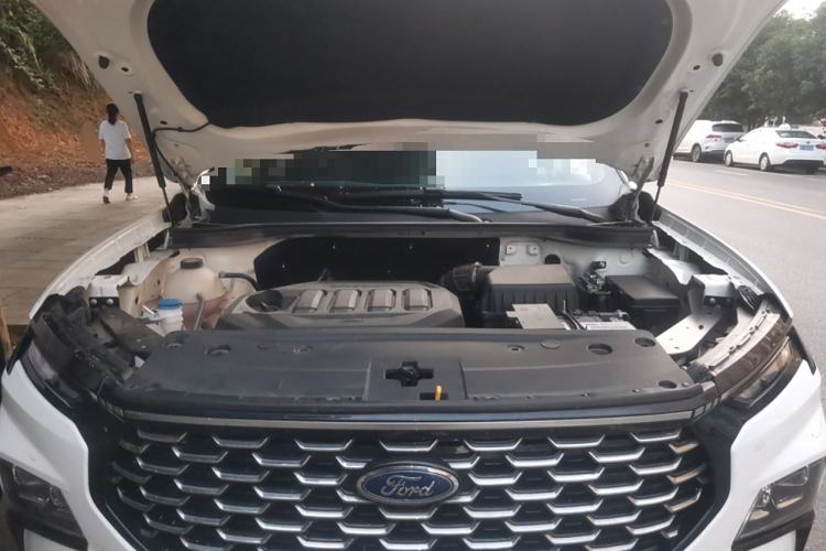 Used Ford Equator Sport 2022 EcoBoost 170 Platinum Edition Engine Bay