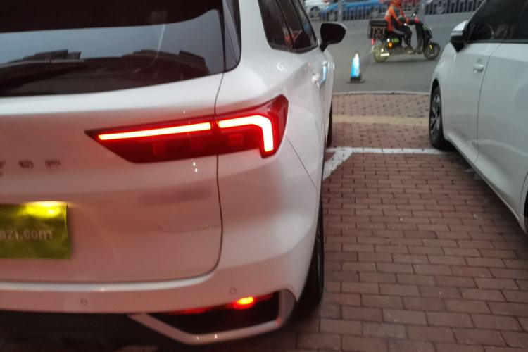 Used Ford Equator Sport 2022 EcoBoost 170 Premier Edition Exterior 6