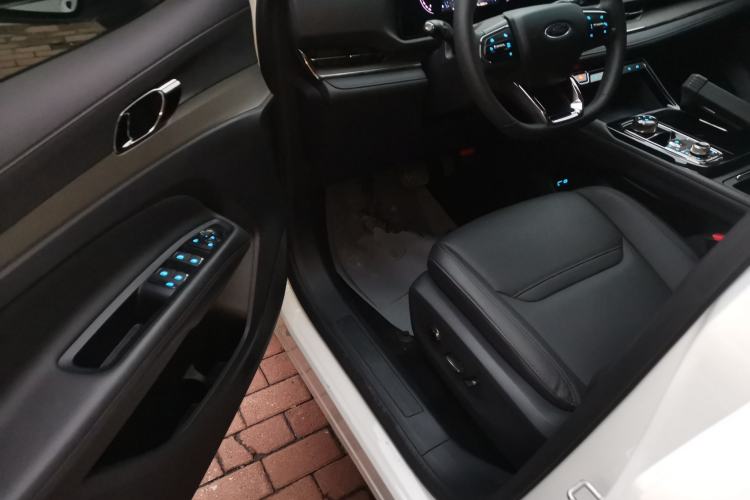 Used Ford Equator Sport 2022 EcoBoost 170 Premier Edition Interior 3