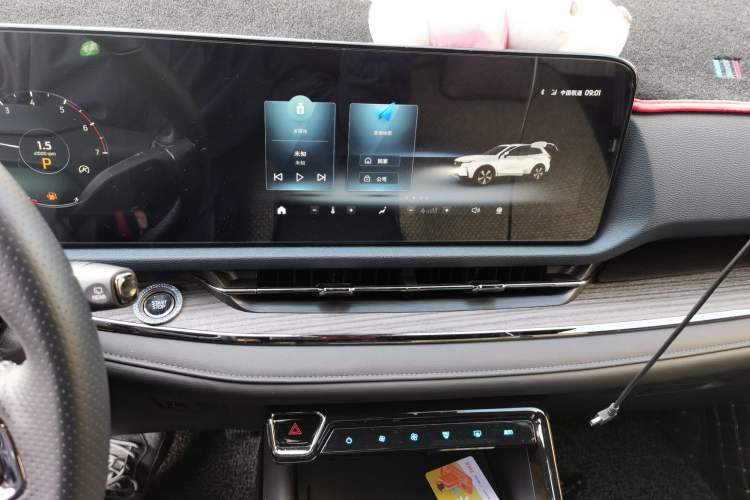Used Ford Equator Sport 2022 Facelift EcoBoost 170 Prestige Model Audio And AC Panel