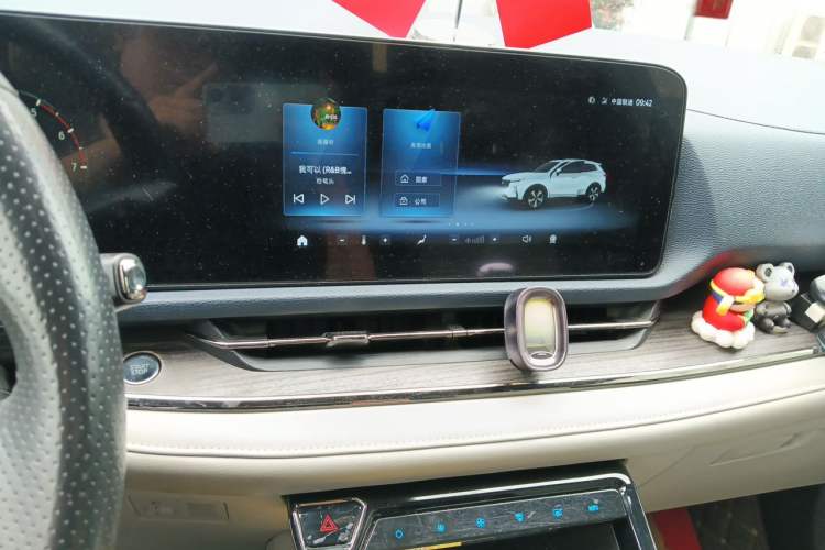 Used Ford Equator Sport 2022 EcoBoost 170 Premier Edition Audio And AC Panel