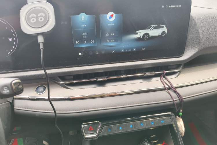 Used Ford Equator Sport 2022 EcoBoost 170 Platinum Edition Audio And AC Panel
