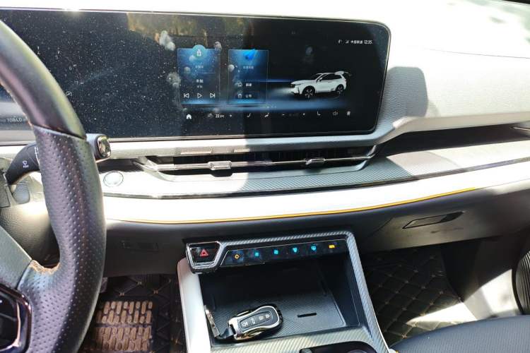 Used Ford Equator Sport 2022 Edge EcoBoost 170 Light & Shadow Audio And AC Panel