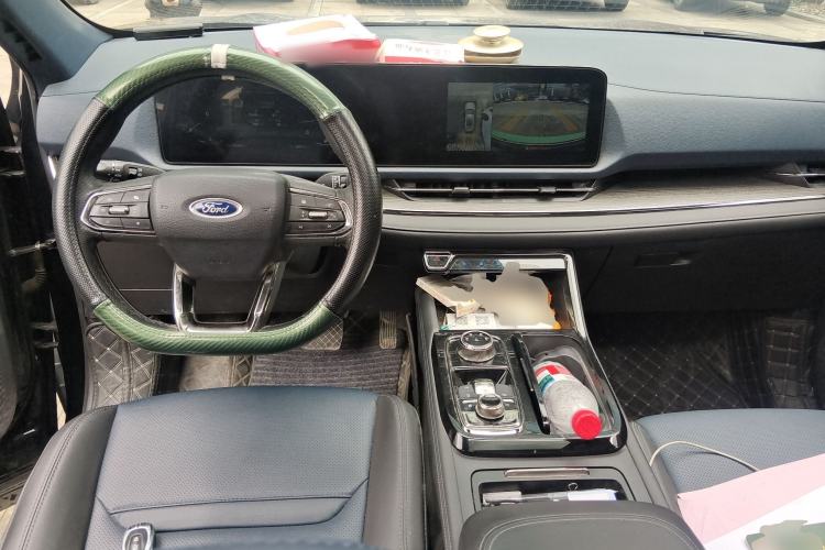 Used Ford Equator Sport 2022 Facelift EcoBoost 170 Prestige Model Center Console