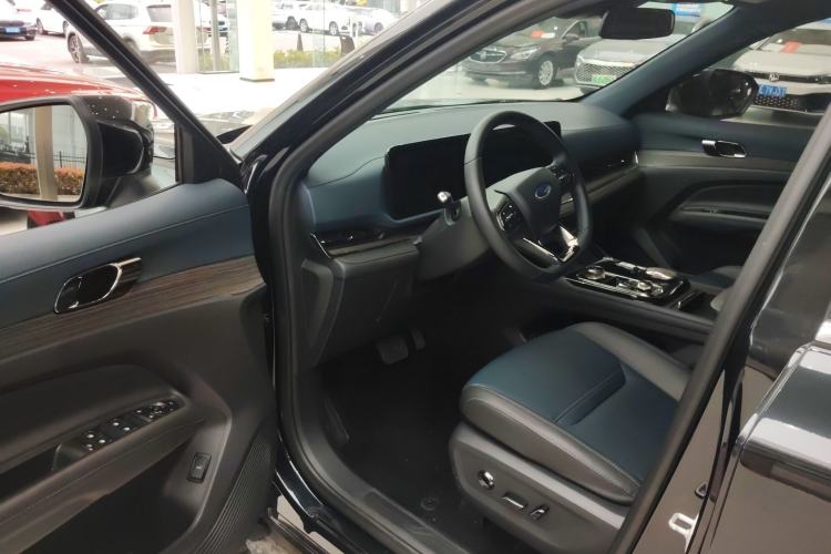 Used Ford Equator Sport 2022 Facelift EcoBoost 170 Prestige Model Driver Seat