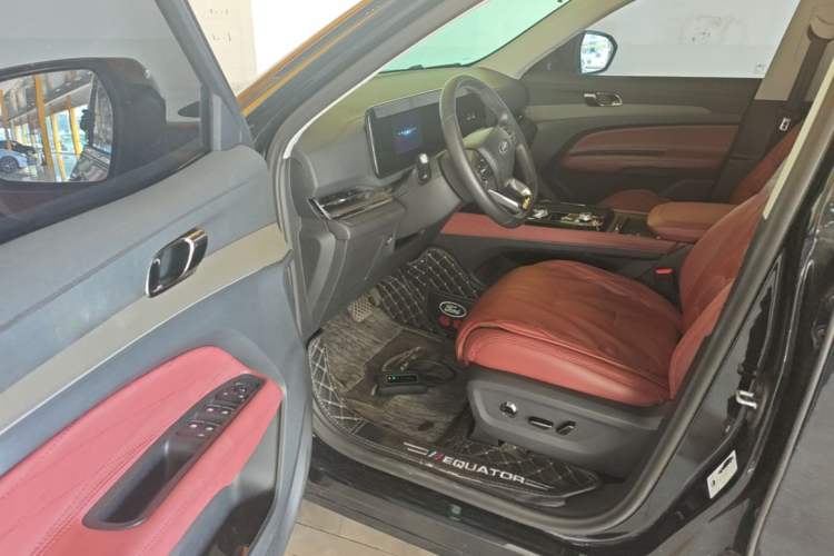 Used Ford Equator Sport 2022 EcoBoost 170 Platinum Edition Driver Seat