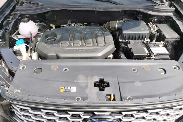 Used Ford Equator Sport 2022 Facelift EcoBoost 170 Prestige Model Engine Bay