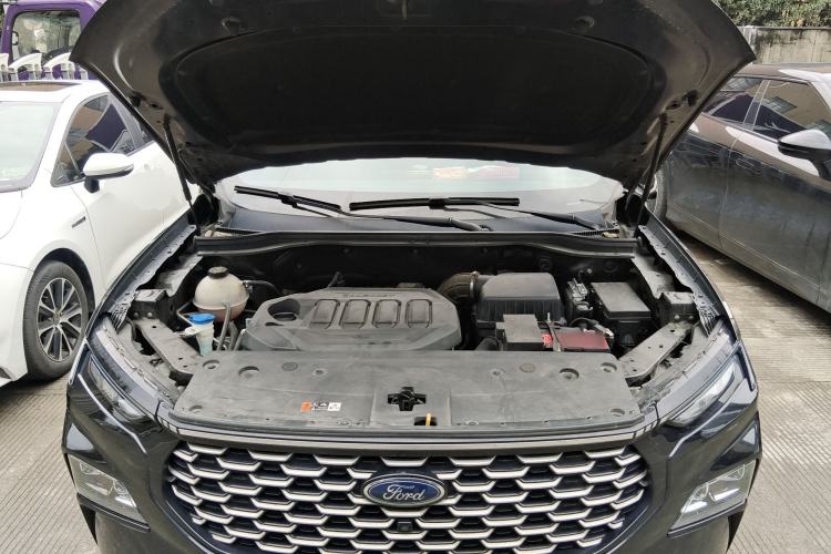 Used Ford Equator Sport 2022 Facelift EcoBoost 170 Prestige Model Engine Bay