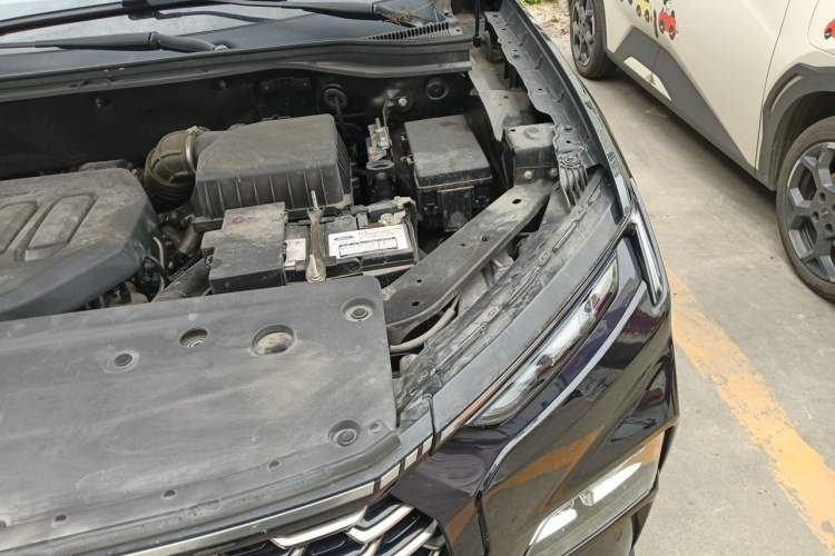 Used Ford Equator Sport 2022 EcoBoost 170 Premier Edition Engine Bay Left