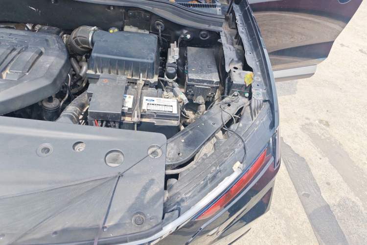 Used Ford Equator Sport 2022 EcoBoost 170 Premier Edition Engine Bay Left
