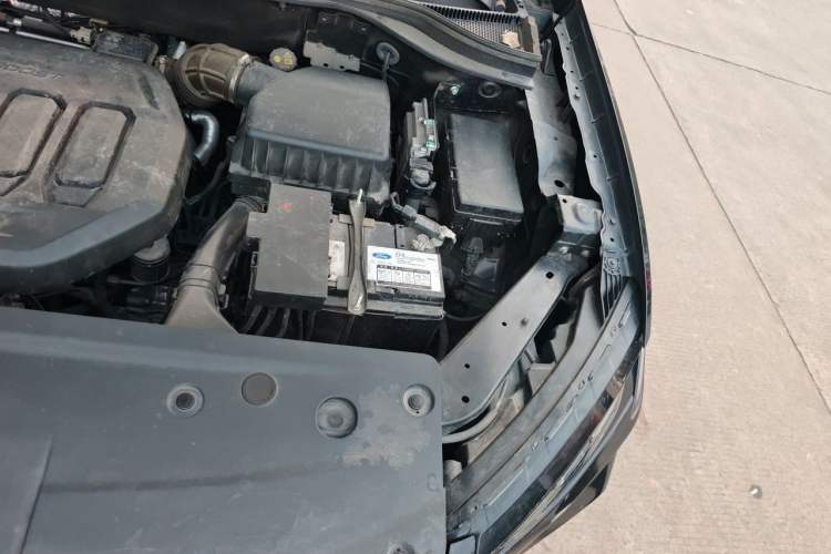 Used Ford Equator Sport 2022 EcoBoost 170 Platinum Edition Engine Bay Left