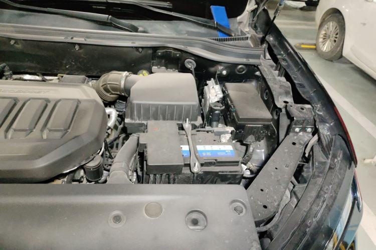 Used Ford Equator Sport 2022 EcoBoost 170 Platinum Edition Engine Bay Left
