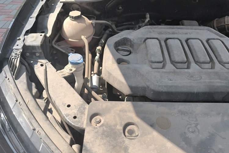 Used Ford Equator Sport 2022 EcoBoost 170 Platinum Edition Engine Bay Right