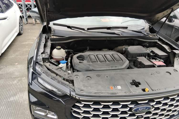 Used Ford Equator Sport 2022 Facelift EcoBoost 170 Prestige Model Engine Bay Right