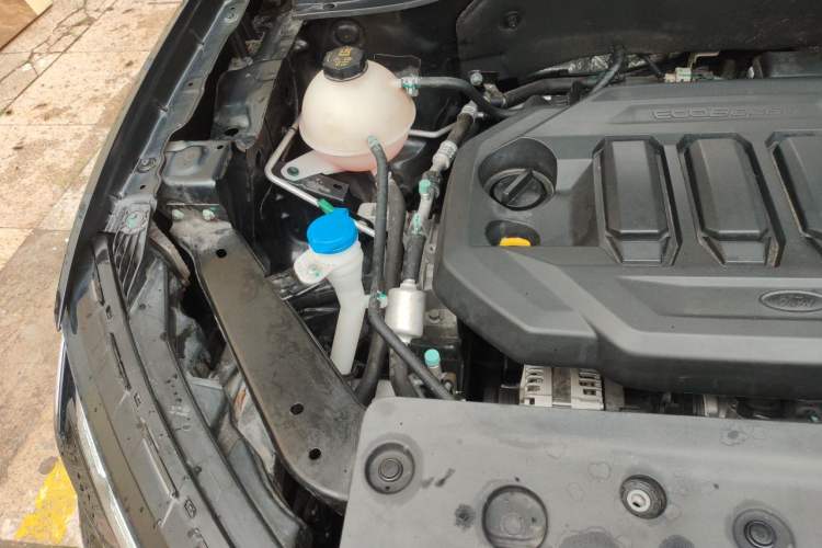 Used Ford Equator Sport 2022 EcoBoost 170 Premier Edition Engine Bay Right