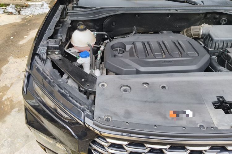 Used Ford Equator Sport 2022 Facelift EcoBoost 170 Prestige Model Engine Bay Right