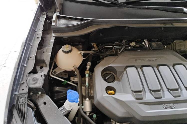 Used Ford Equator Sport 2022 Facelift EcoBoost 170 Prestige Model Engine Bay Right