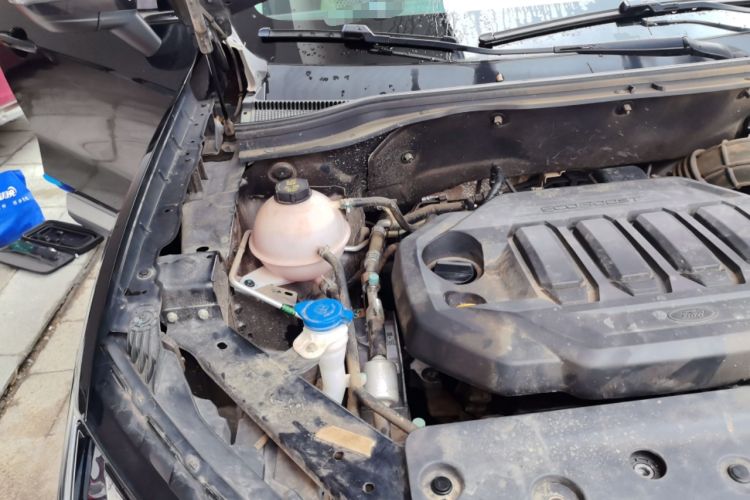 Used Ford Equator Sport 2022 EcoBoost 170 Premier Edition Engine Bay Right