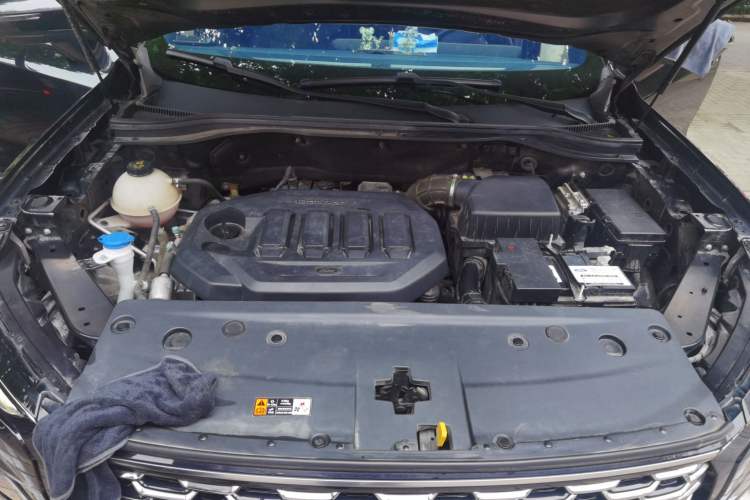 Used Ford Equator Sport 2022 Facelift EcoBoost 170 Prestige Model Engine Bay
