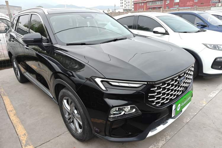 Used Ford Equator Sport 2022 EcoBoost 170 Platinum Edition Front Right 45 Deg