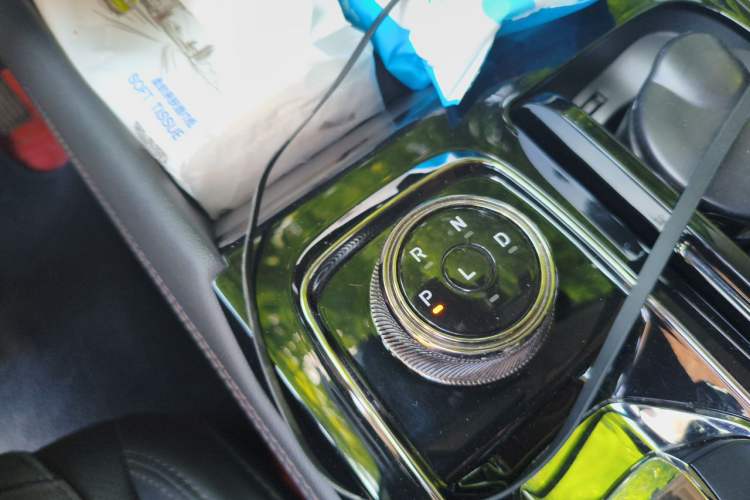 Used Ford Equator Sport 2022 EcoBoost 170 Platinum Edition Gear Lever