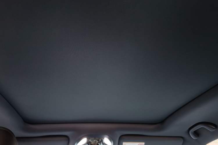 Used Ford Equator Sport 2022 Facelift EcoBoost 170 Prestige Model Headliner
