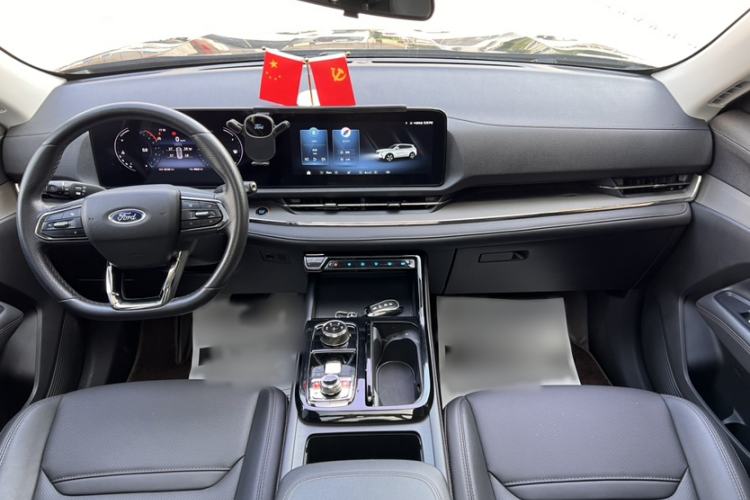 Used Ford Equator Sport 2022 EcoBoost 170 Premier Edition Interior 4