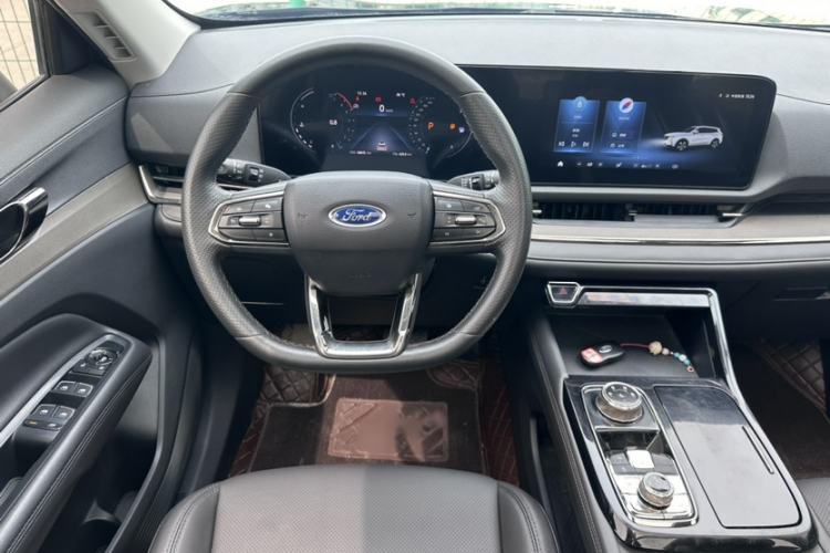 Used Ford Equator Sport 2022 EcoBoost 170 Platinum Edition Interior 4