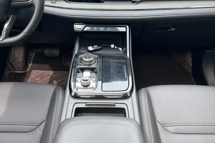 Used Ford Equator Sport 2022 EcoBoost 170 Platinum Edition Interior 5