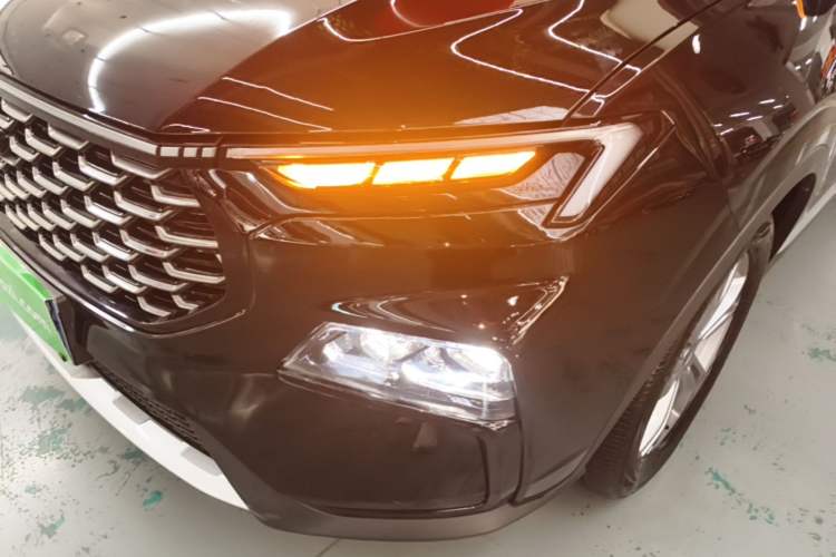 Used Ford Equator Sport 2022 EcoBoost 170 Platinum Edition Left Front Headlight