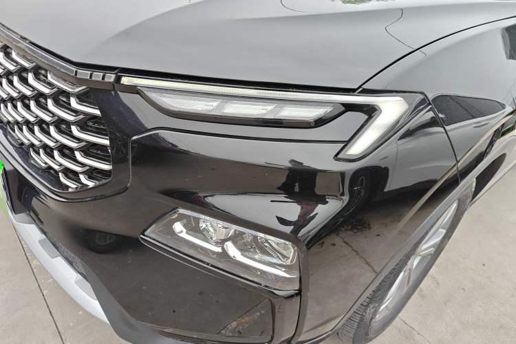 Used Ford Equator Sport 2022 EcoBoost 170 Platinum Edition Left Front Headlight