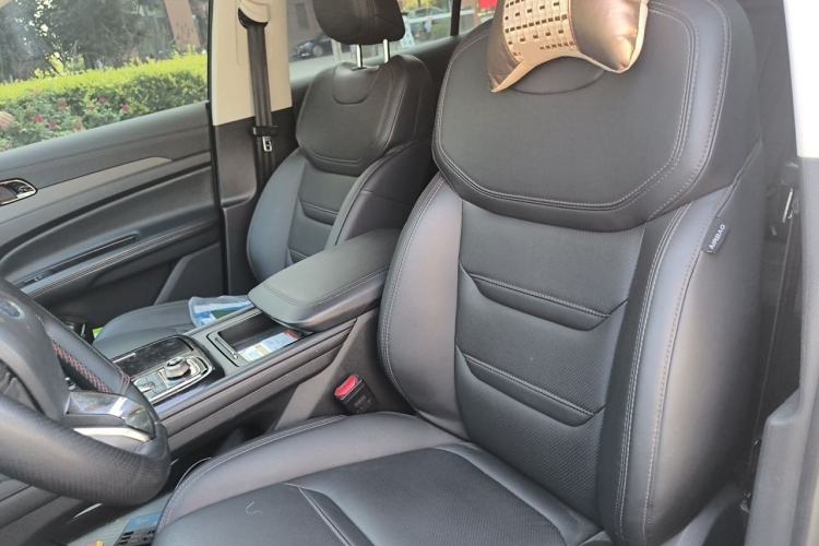 Used Ford Equator Sport 2022 EcoBoost 170 Platinum Edition Left Front Seat