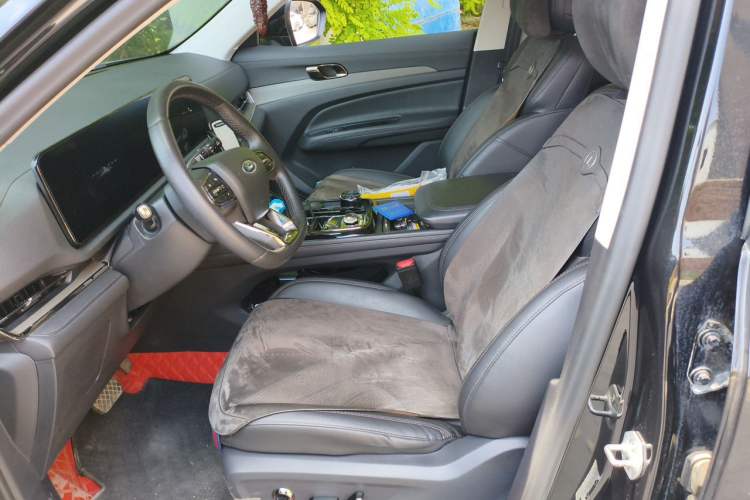 Used Ford Equator Sport 2022 EcoBoost 170 Platinum Edition Left Front Seat