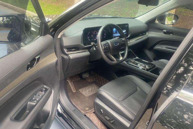 Used Ford Equator Sport 2022 EcoBoost 170 Platinum Edition Left Front Seat
