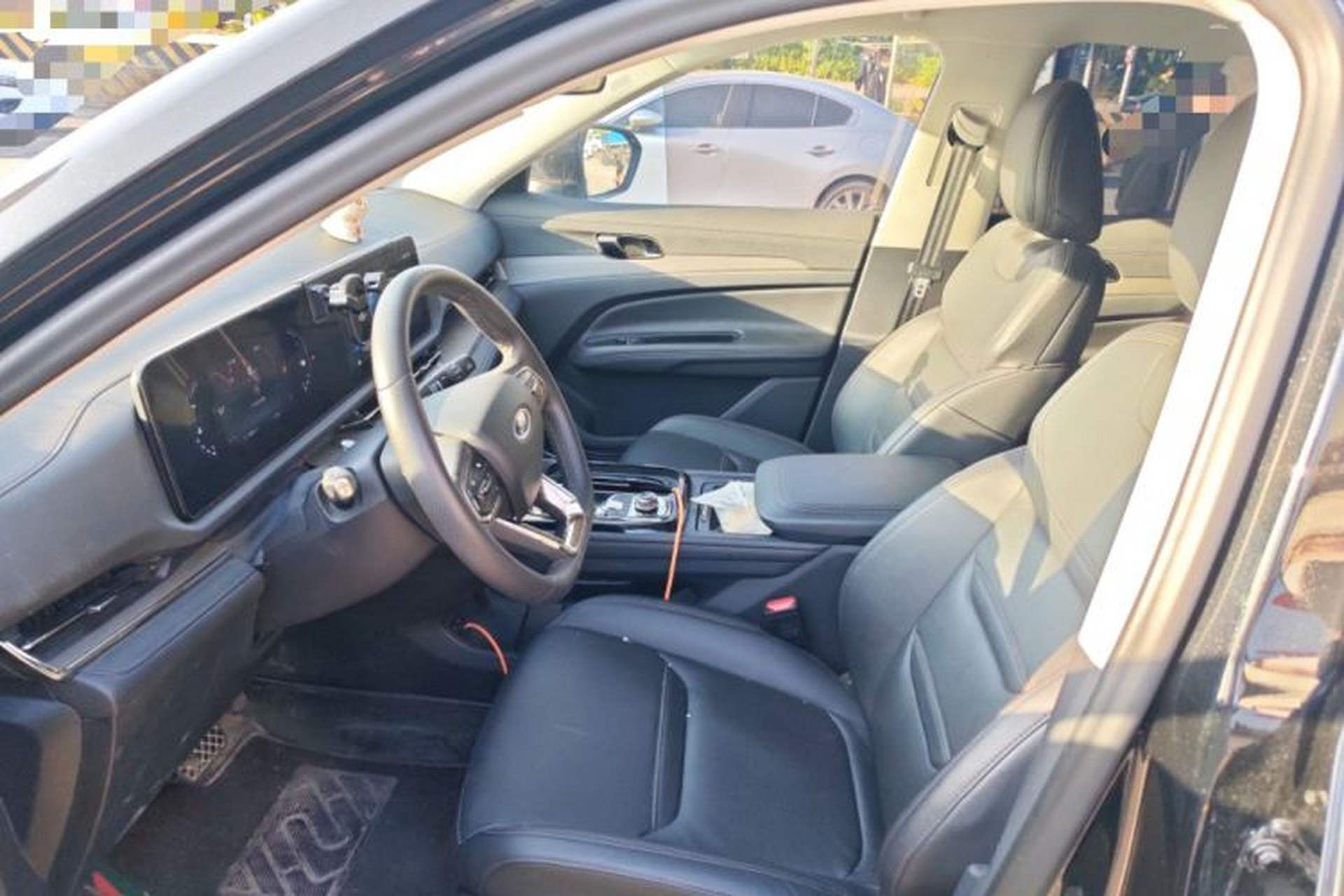 Used Ford Equator Sport 2022 EcoBoost 170 Platinum Edition Left Front Seat