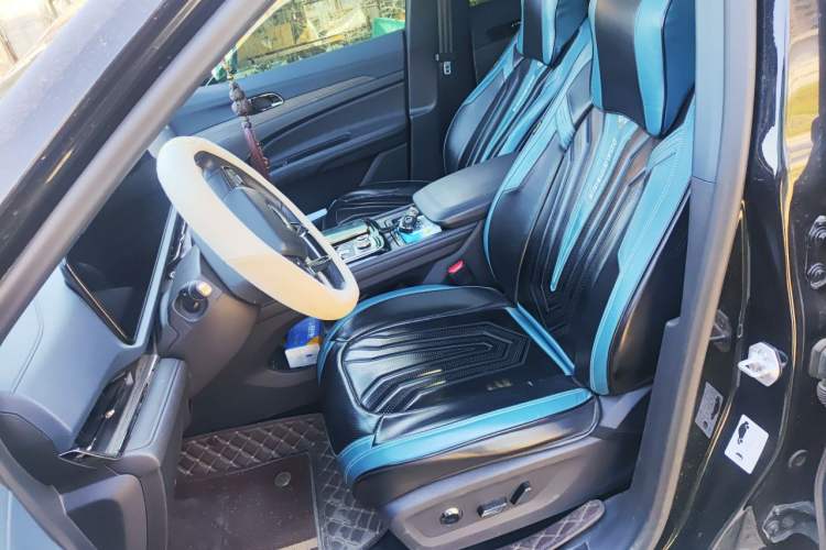 Used Ford Equator Sport 2022 EcoBoost 170 Premier Edition Left Front Seat