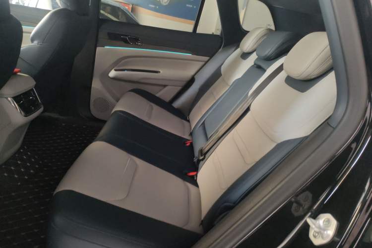 Used Ford Equator Sport 2022 Facelift EcoBoost 170 Prestige Model Left Rear Seat