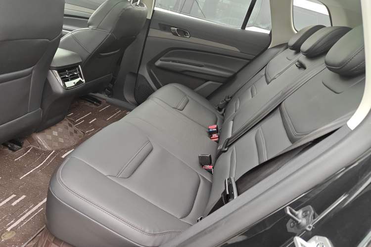 Used Ford Equator Sport 2022 EcoBoost 170 Platinum Edition Left Rear Seat
