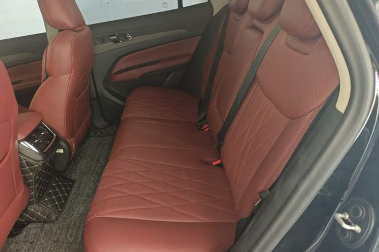 Used Ford Equator Sport 2022 EcoBoost 170 Platinum Edition Left Rear Seat