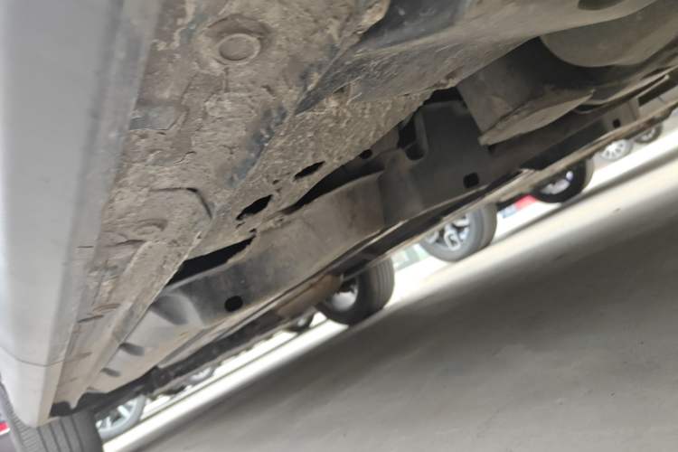 Used Ford Equator Sport 2022 EcoBoost 170 Platinum Edition Left Side Sill